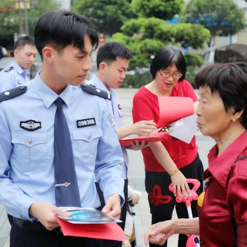 江西高颜值警察招聘网最新招聘